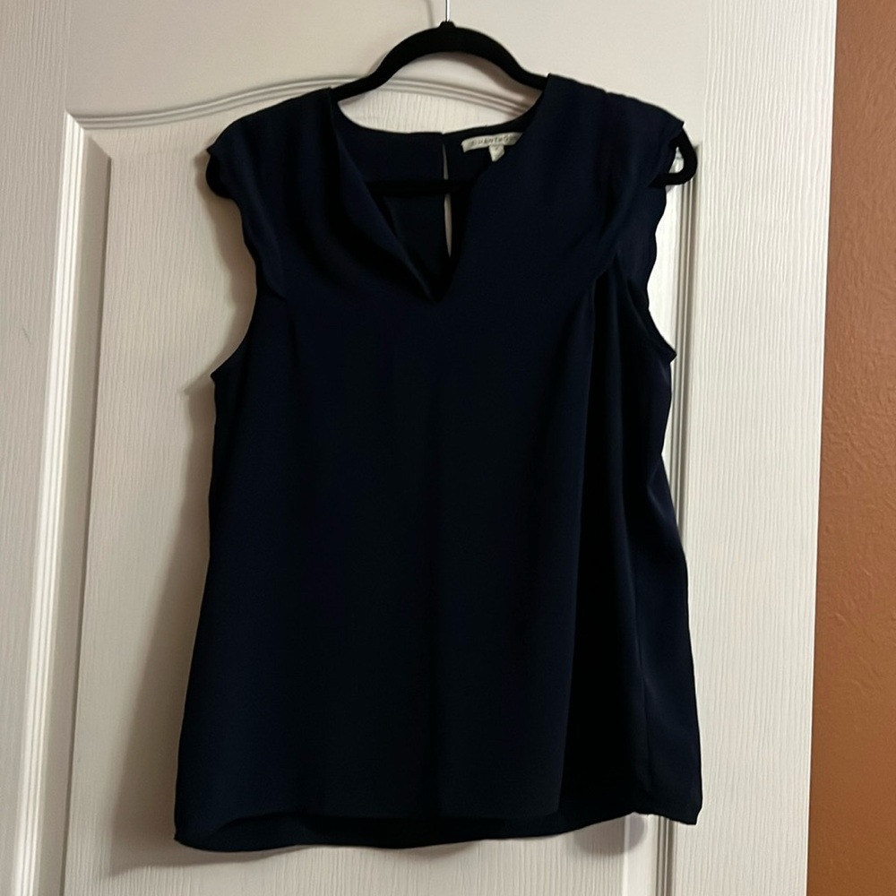 41 Hawthorn Navy Scallop Cap Sleeve Blouse - Size Medium